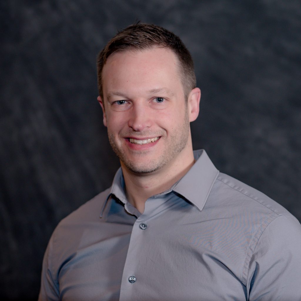 Sacroiliac Mobilization CEU Course Instructor Headshot